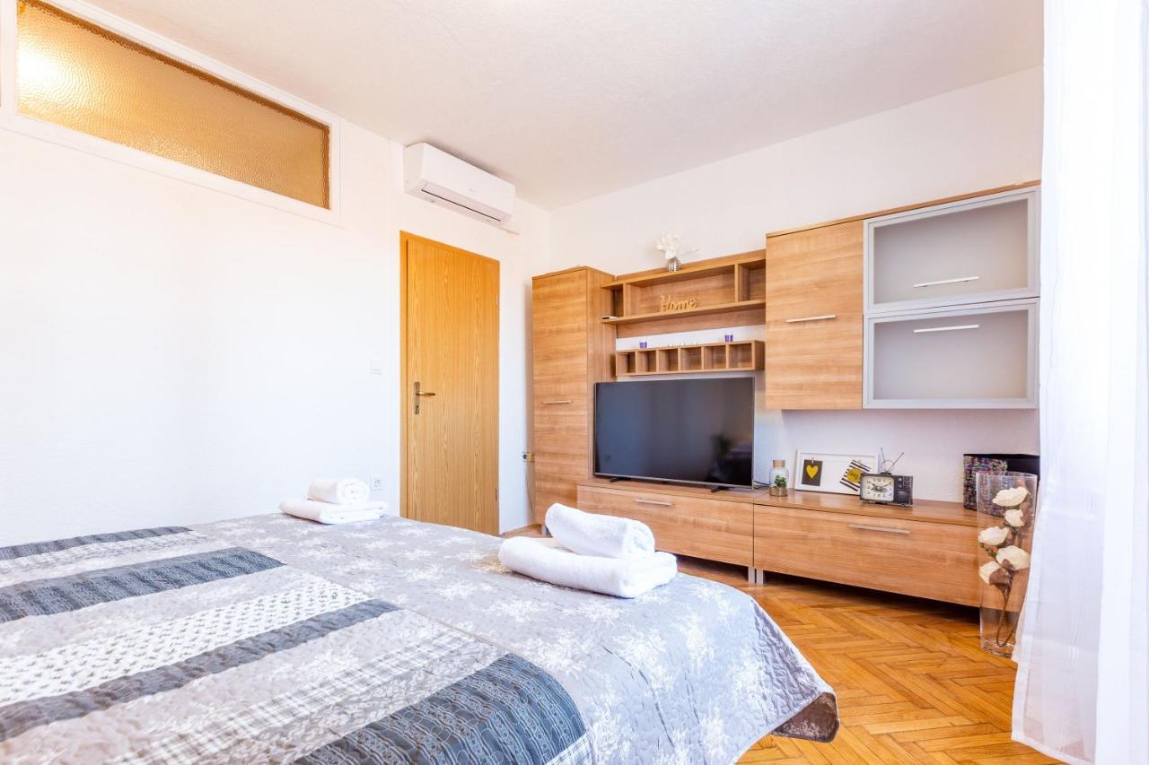Bobo Central 2Br Apartment Zadar Exterior photo