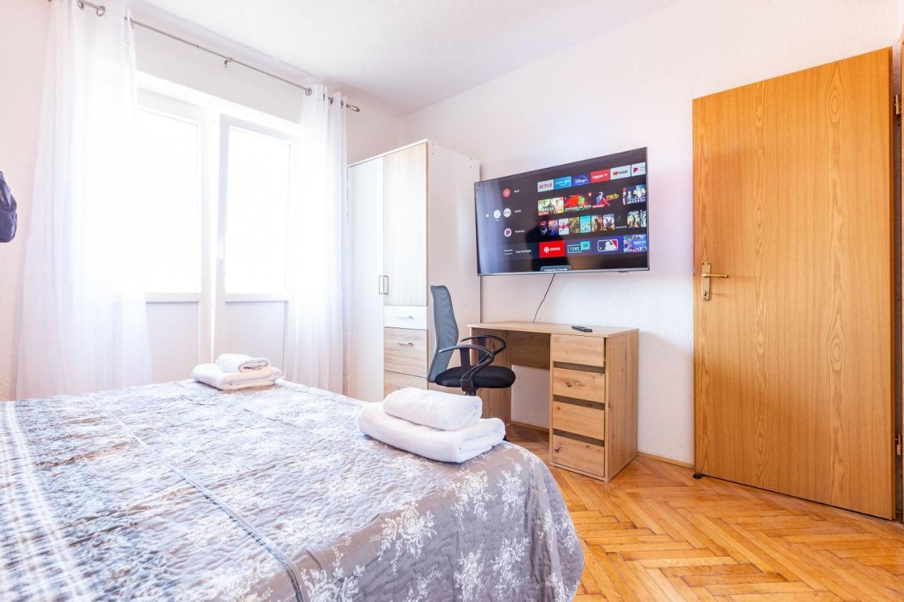 Bobo Central 2Br Apartment Zadar Exterior photo